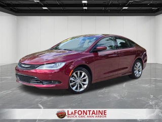 2016 Chrysler 200 S