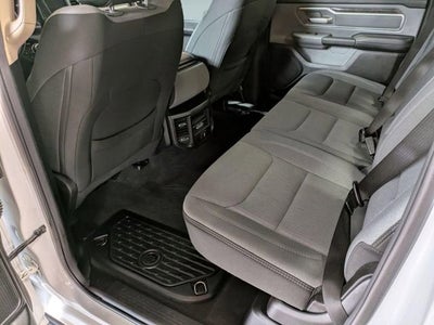 2020 RAM 1500 Big Horn Crew Cab 4x4 5'7" Box