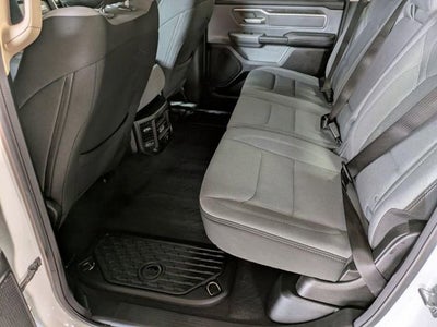 2020 RAM 1500 Big Horn Crew Cab 4x4 5'7" Box