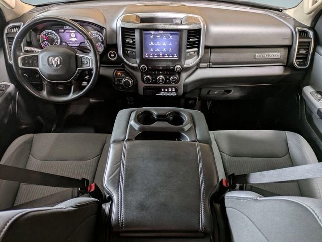 2020 RAM 1500 Big Horn Crew Cab 4x4 5'7" Box