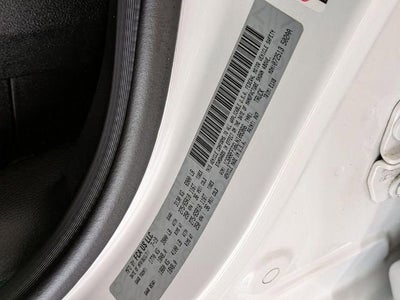 2020 RAM 1500 Big Horn Crew Cab 4x4 5'7" Box