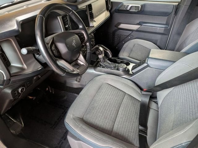 2021 Ford Bronco Base