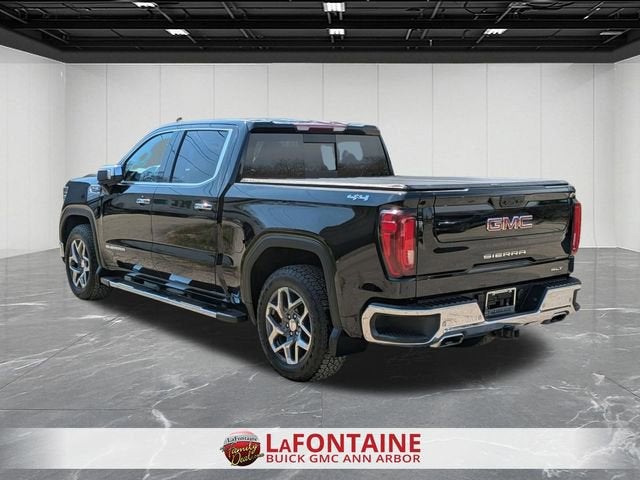 2022 GMC Sierra 1500 SLT