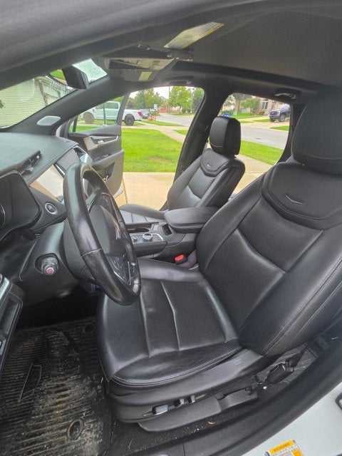 2023 Cadillac XT5 AWD Premium Luxury