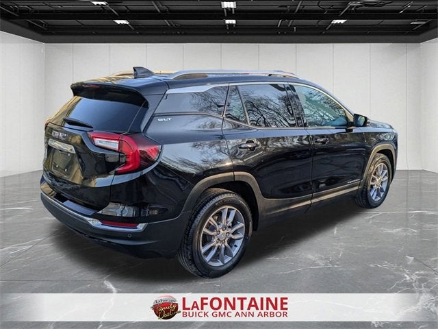 2022 GMC Terrain SLT