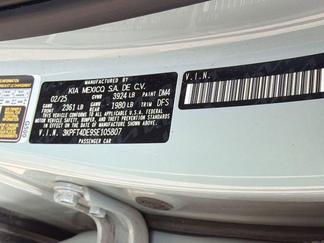 2025 Kia K4 LXS
