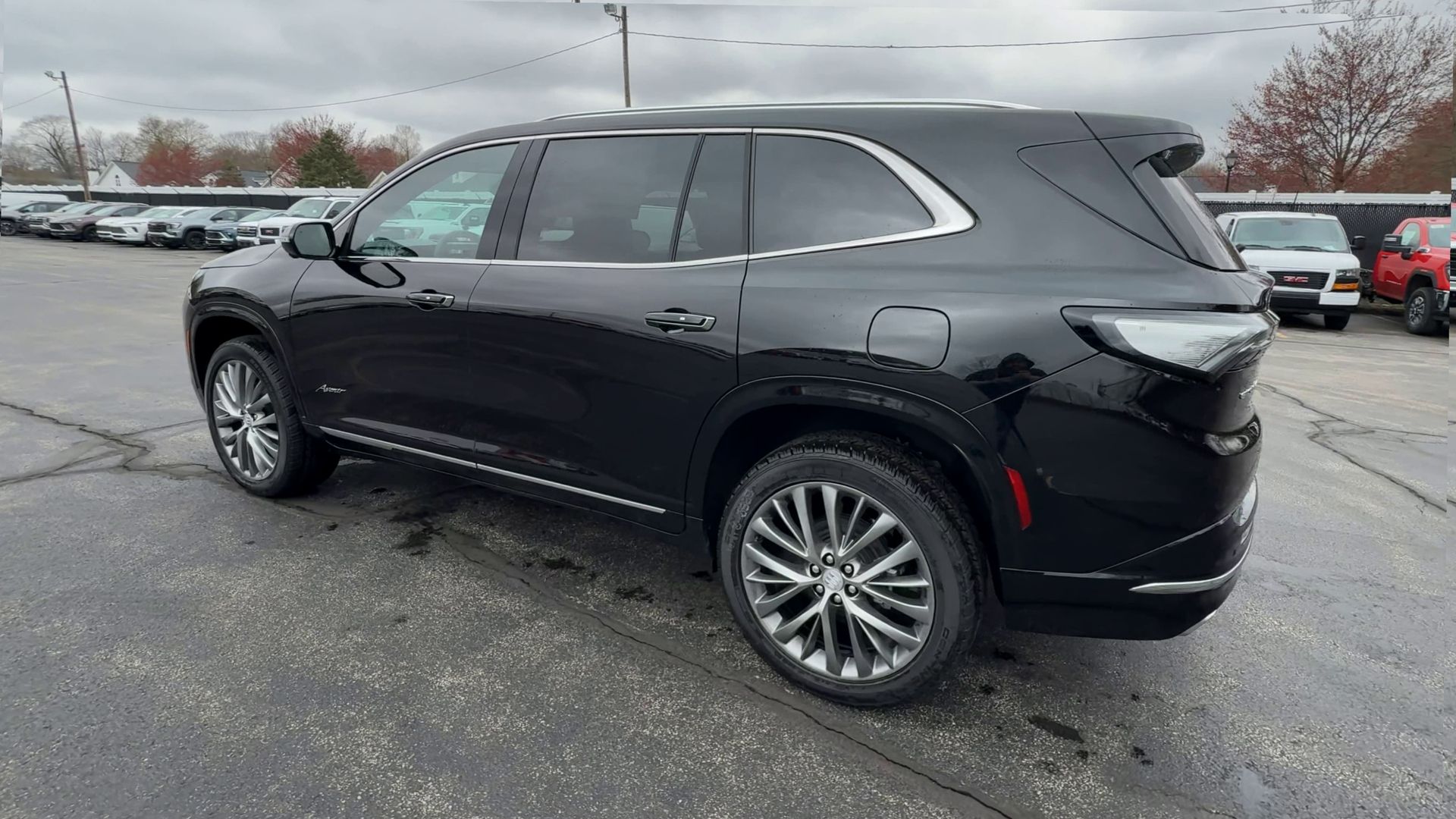 2025 Buick Enclave Avenir