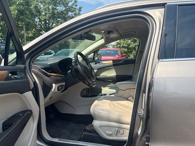 2019 Lincoln MKC Select