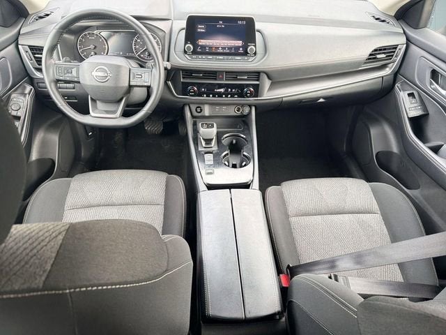 2025 Nissan Rogue SV FWD