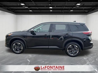 2025 Nissan Rogue SV FWD