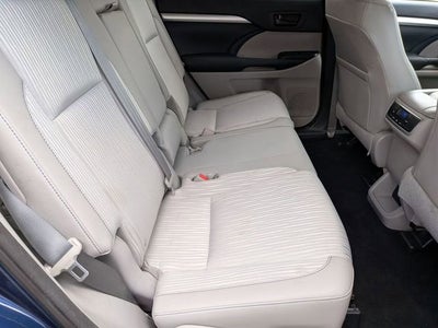 2015 Toyota Highlander LE