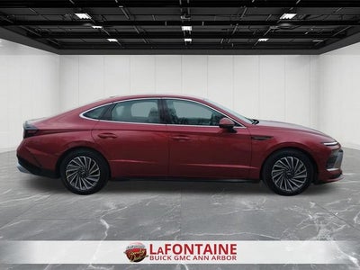 2025 Hyundai Sonata Hybrid SEL