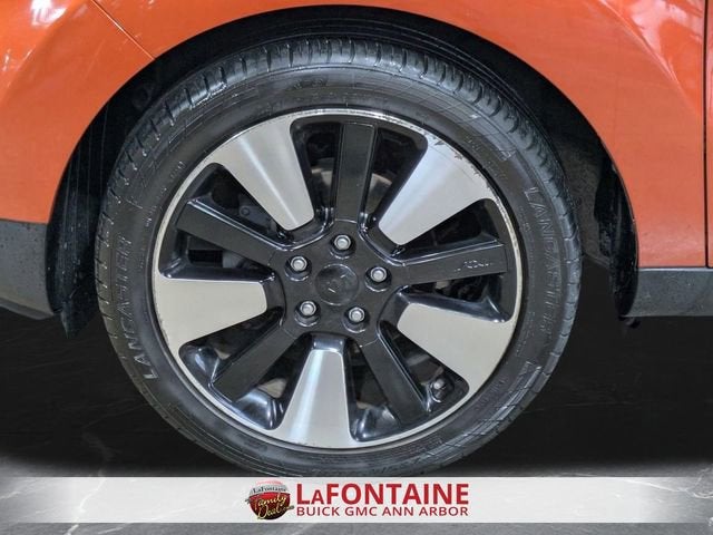2018 Kia Soul +
