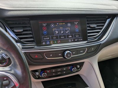 2020 Buick Regal TourX Essence