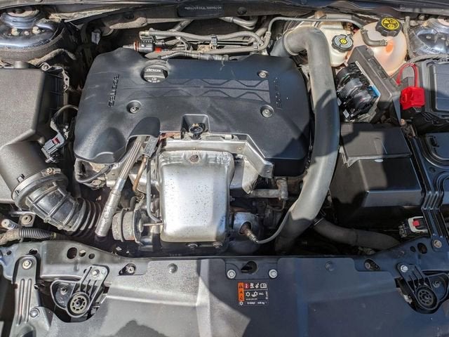 2020 Buick Regal TourX Essence