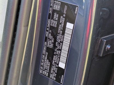 2022 Volvo XC90 T5 Momentum 7 Passenger