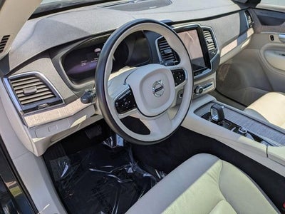 2024 Volvo XC90 B5 Plus Bright Theme