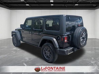 2025 Jeep Wrangler 4-Door Summit 4x4