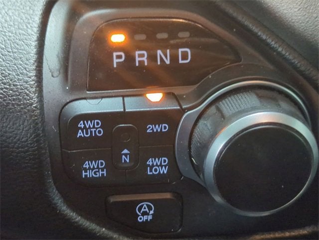 2019 RAM 1500 Big Horn/Lone Star Crew Cab 4x4 5'7" Box