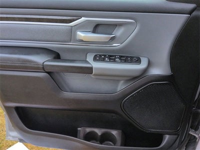 2020 RAM 1500 Big Horn Crew Cab 4x4 5'7" Box