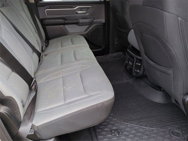 2020 RAM 1500 Big Horn Crew Cab 4x4 5'7" Box