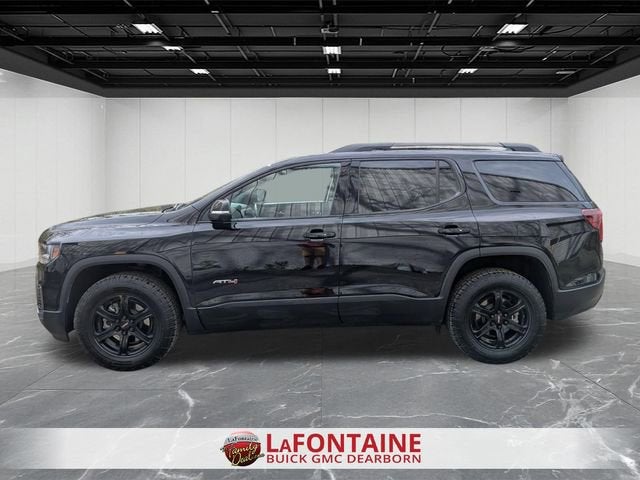 2023 GMC Acadia AT4