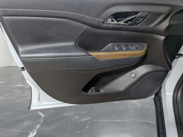 2019 GMC Acadia SLE