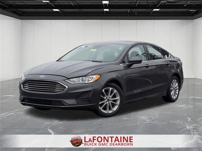 2020 Ford Fusion SE
