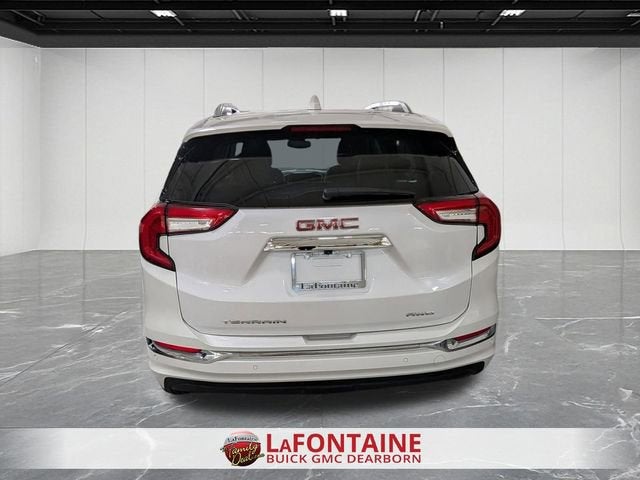 2023 GMC Terrain Denali