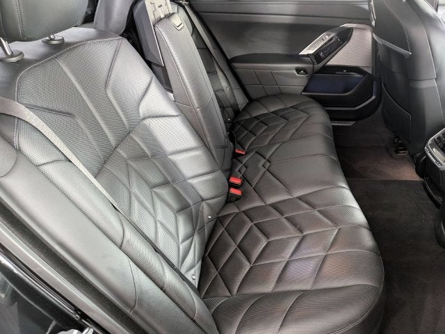 2023 BMW 760 i xDrive