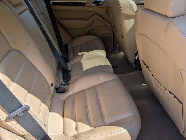 2011 Porsche Cayenne S
