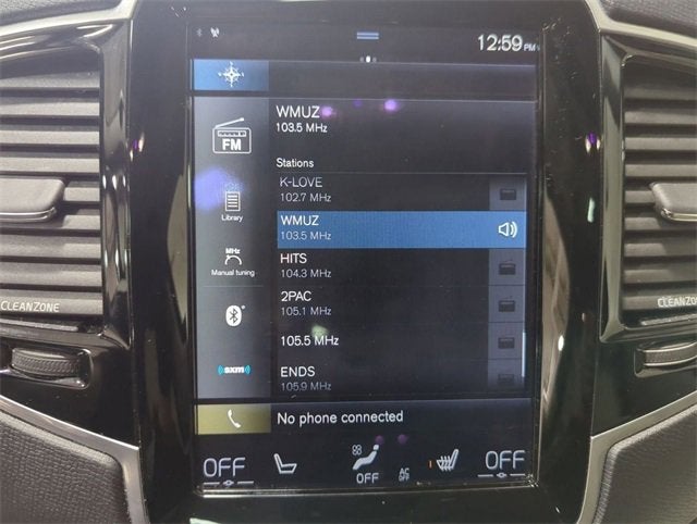 2016 Volvo XC90 T6 Momentum