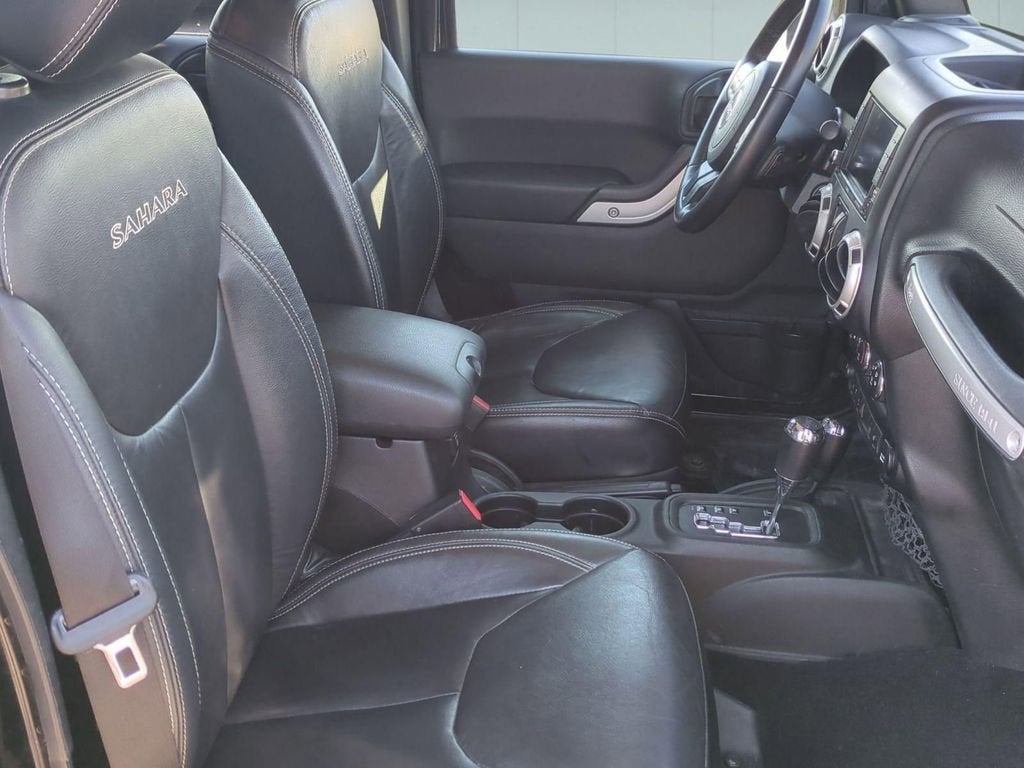 2017 Jeep Wrangler Unlimited Sahara 4x4