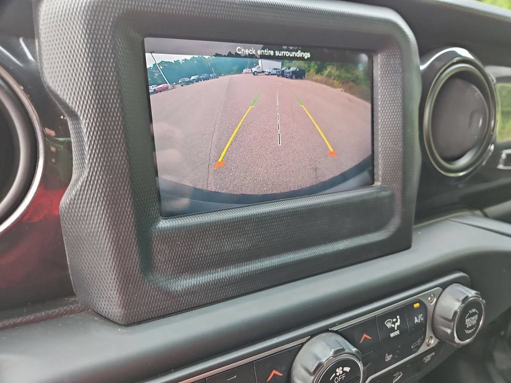 2020 Jeep Wrangler Unlimited Black and Tan - Photo 14
