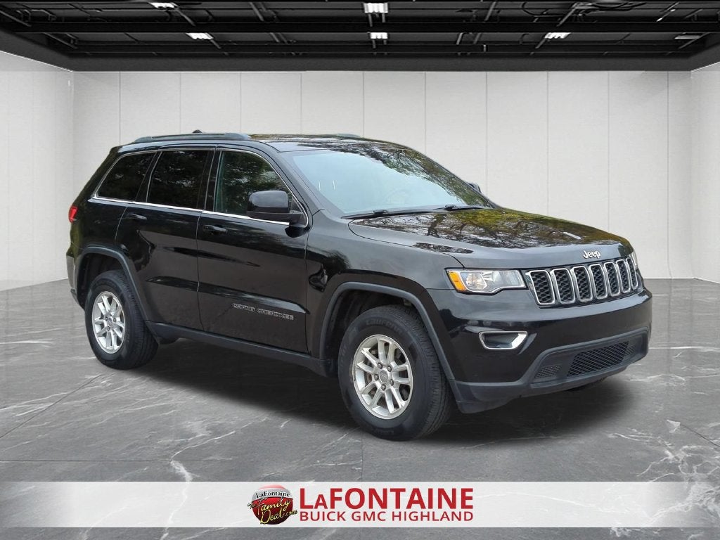Used 2019 Jeep Grand Cherokee Laredo E with VIN 1C4RJFAG5KC528508 for sale in Highland Charter Township, MI
