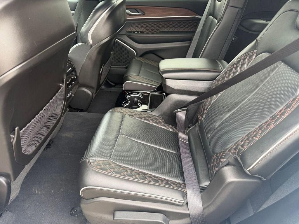 2023 Jeep Grand Cherokee L Summit