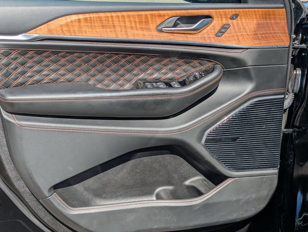 2023 Jeep Grand Cherokee L Summit Reserve