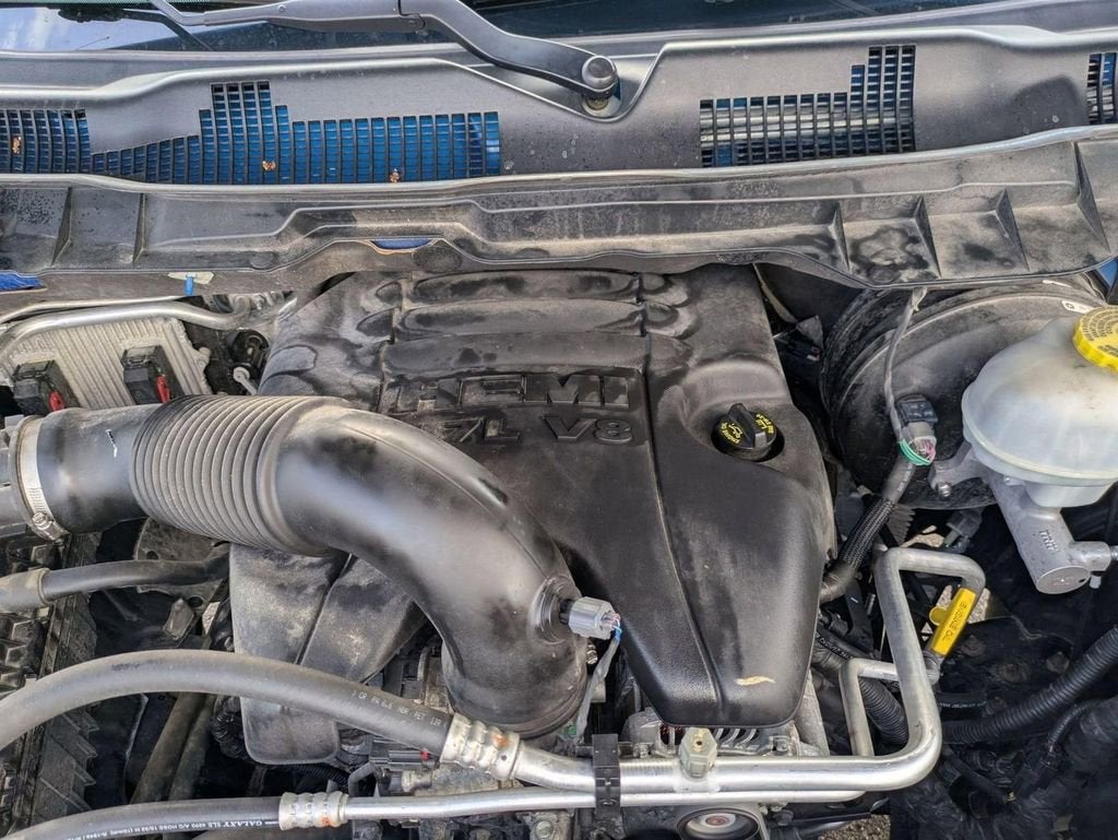 2018 RAM 1500 Sport Crew Cab 4x4 5'7" Box