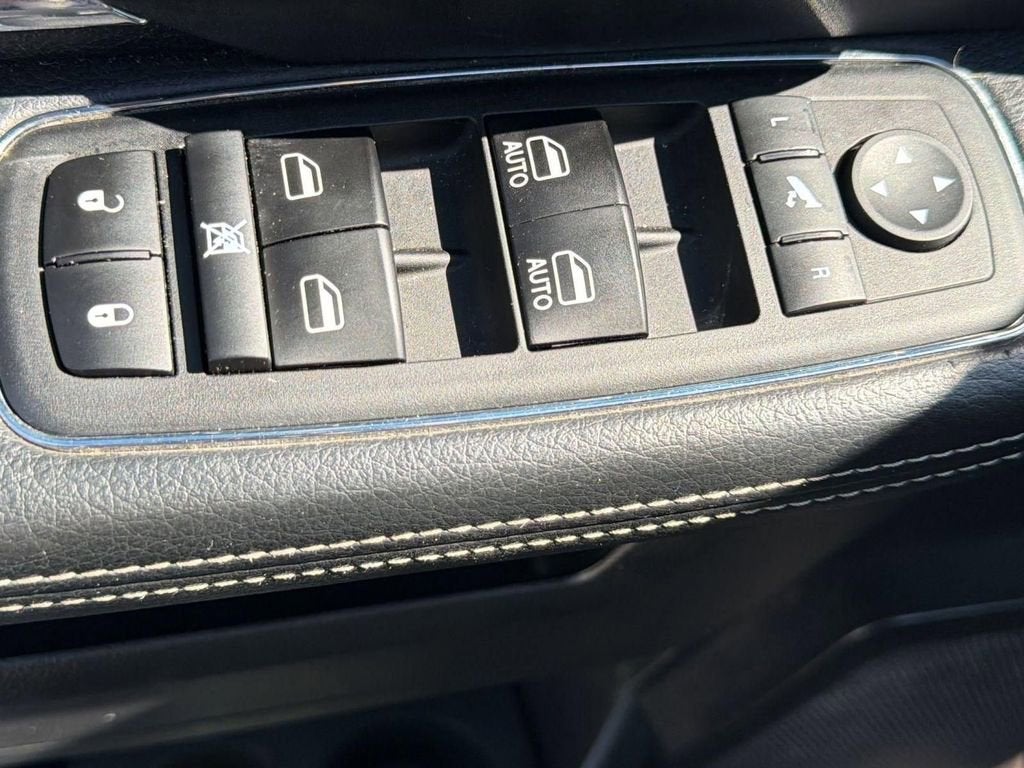 2015 RAM 1500 Laramie