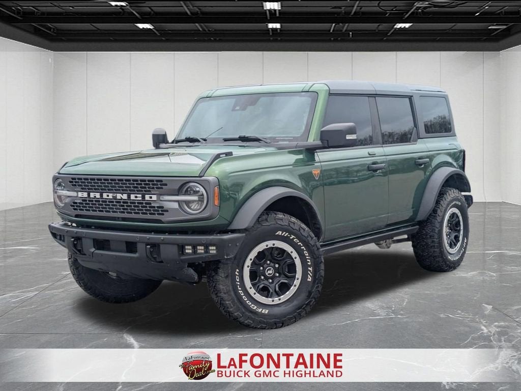 2022 Ford Bronco 4-Door Base