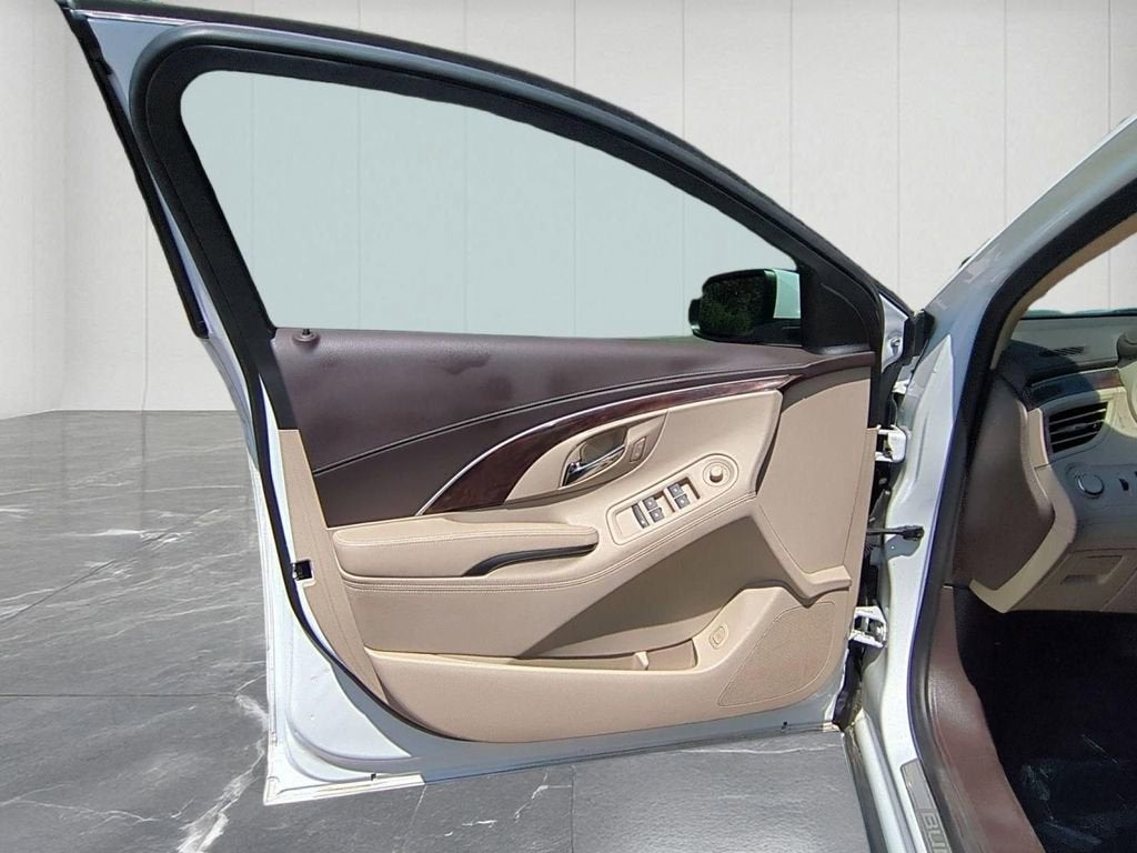 2015 Buick LaCrosse Base