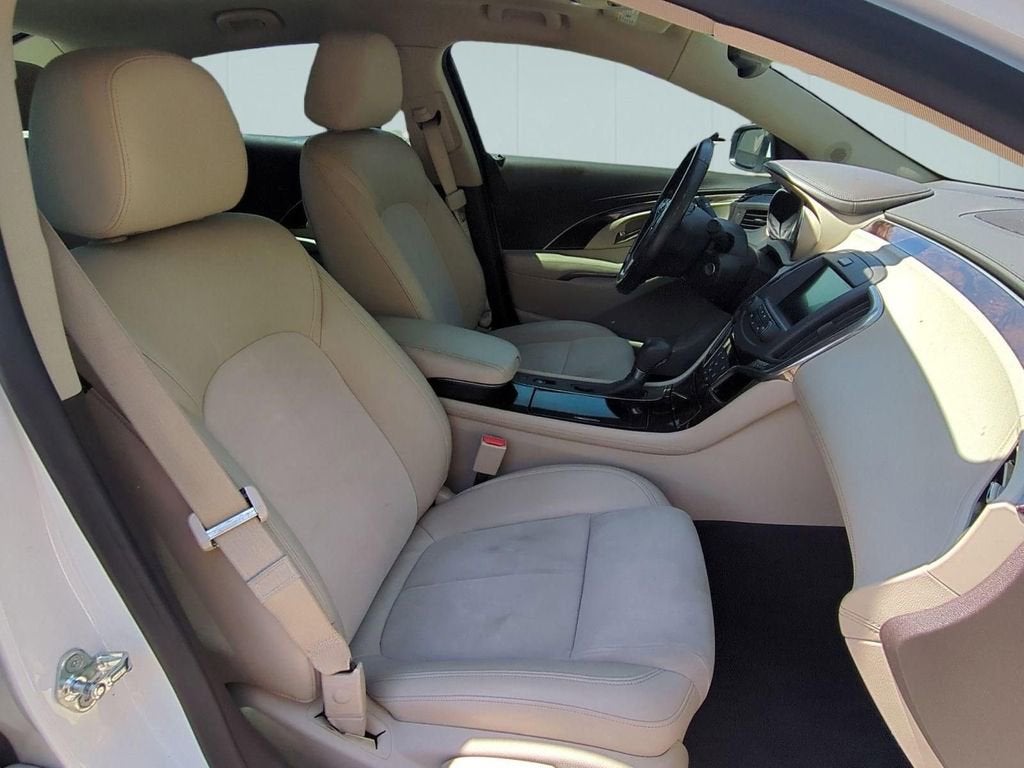 2015 Buick LaCrosse Base