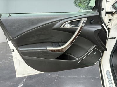 2012 Buick Verano Leather Group
