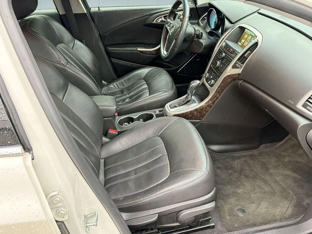 2012 Buick Verano Leather Group