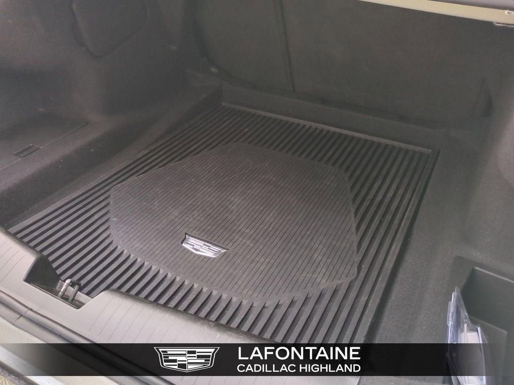 2023 Cadillac CT4 Premium Luxury