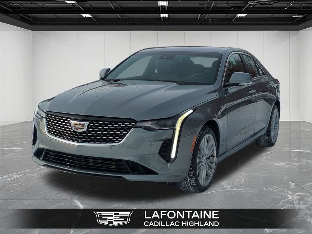2023 Cadillac CT4 Premium Luxury
