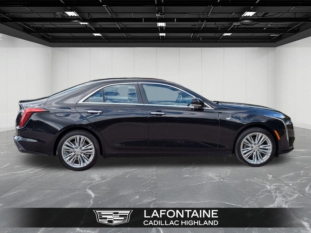 2024 Cadillac CT4 Premium Luxury