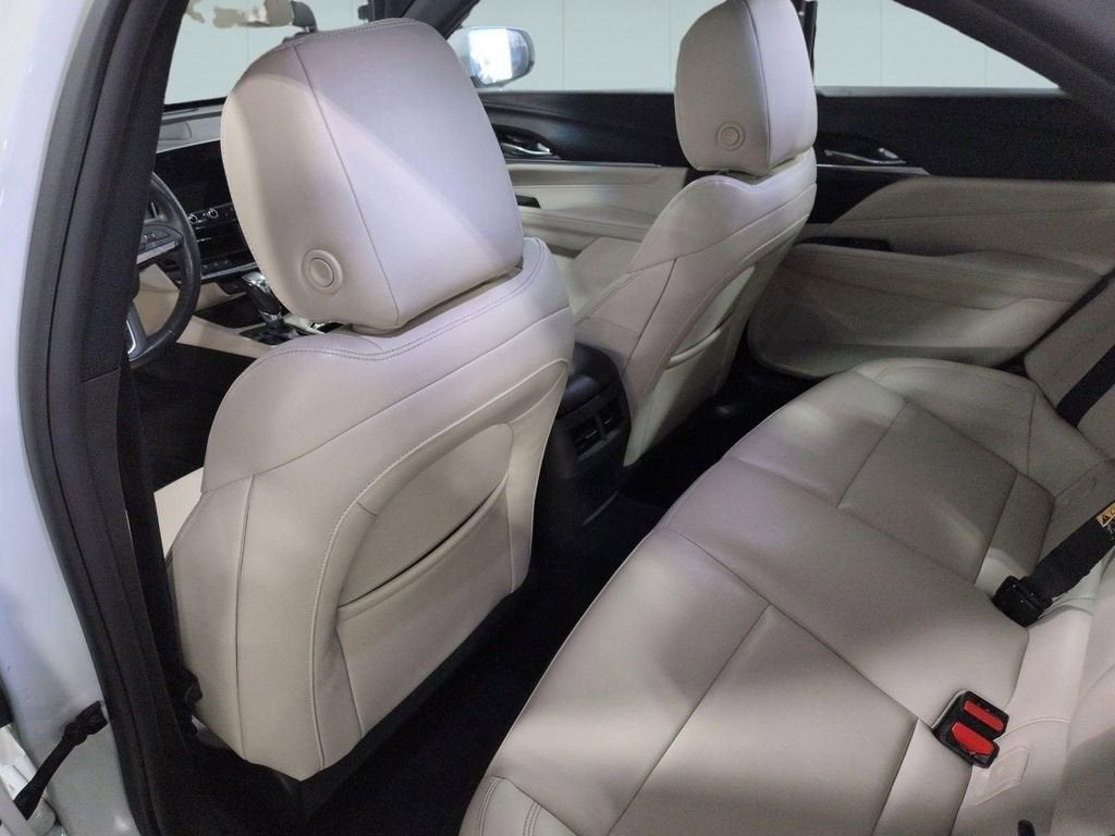 2023 Cadillac CT4 Luxury