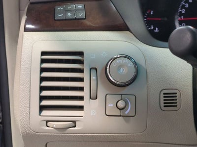 2008 Cadillac DTS w/1SD