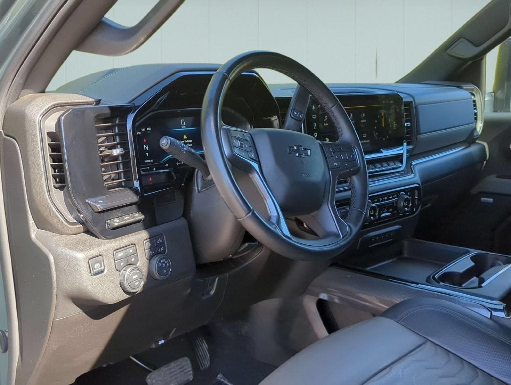 2025 Chevrolet Silverado 2500HD ZR2 - Photo 10